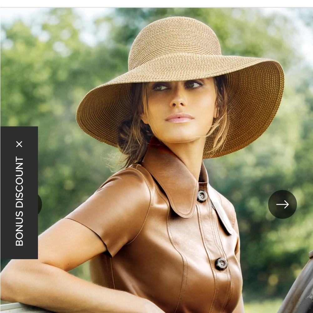 Eric Javits Elegant Hampton Wide-Brim Hat in Tan